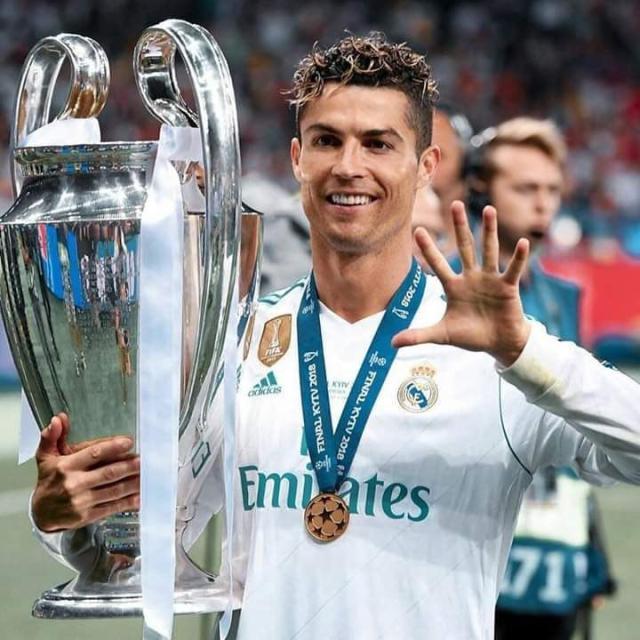 1654052801345039435.jpg 足球比赛在线直播观看免费-骆明:皇马究竟为什么能拿欧冠?盛世还能延续吗?