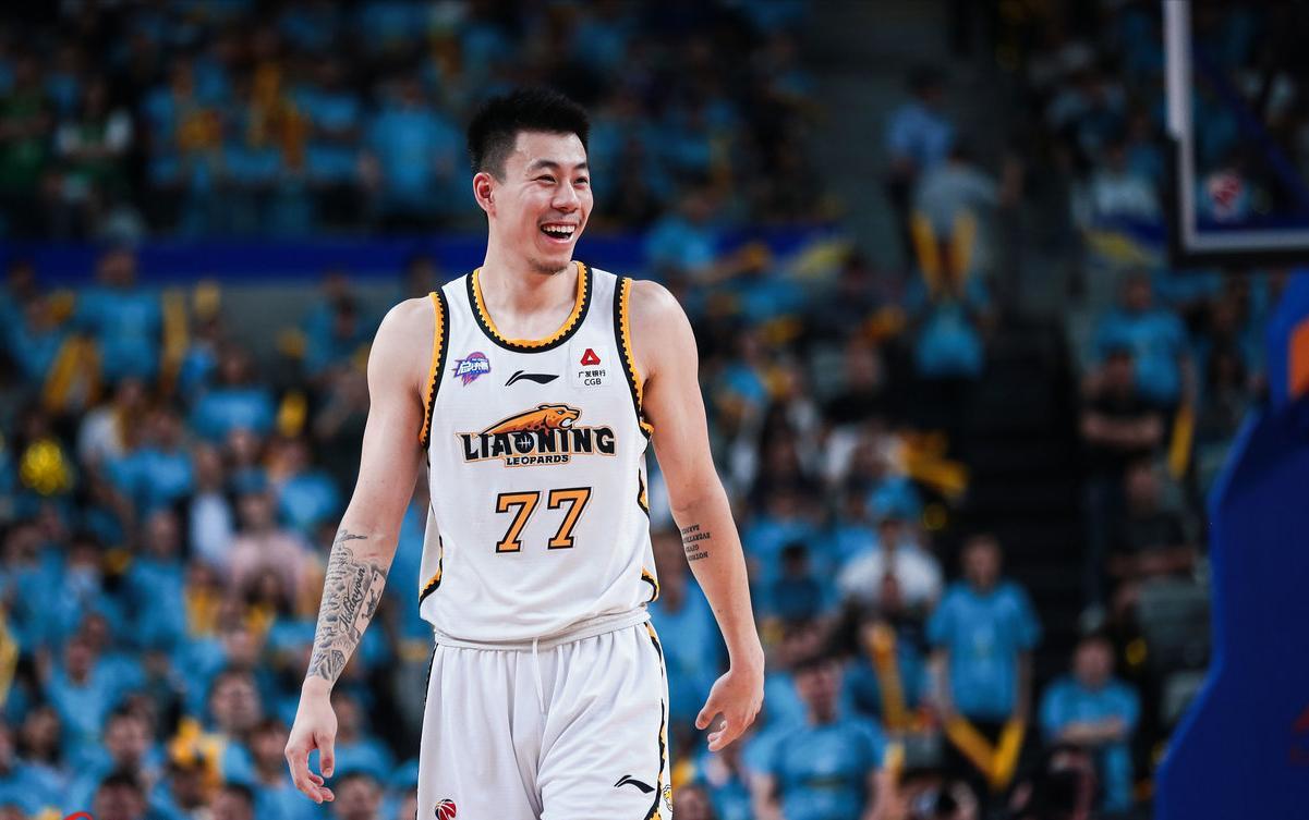 咪咕体育直播-幸亏放弃赵睿!上海队二选一成功,辽篮三冠前锋太香,成全王哲林